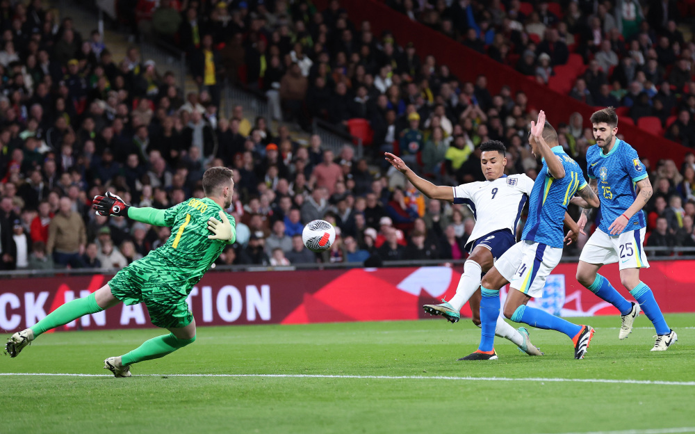 他成为了无 他成为了无