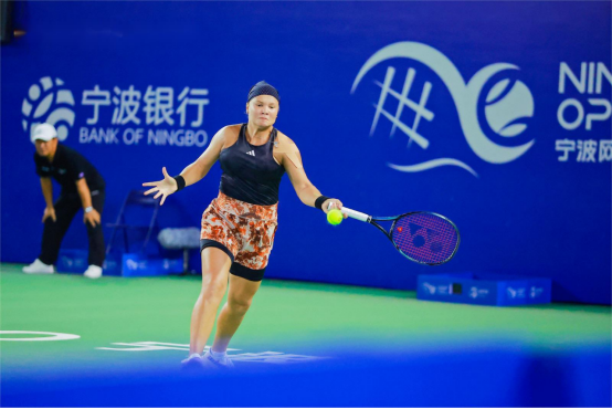 此次续约和 此次续约和