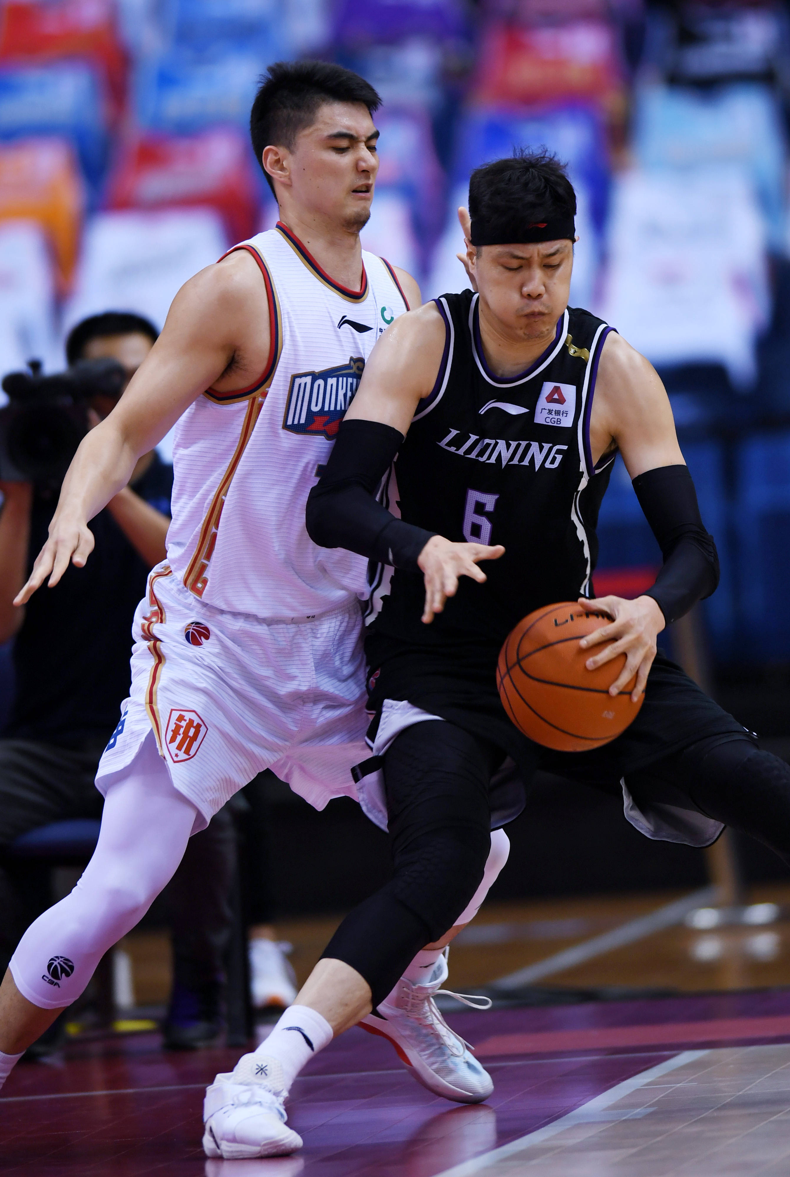 的日益频繁 的日益频繁